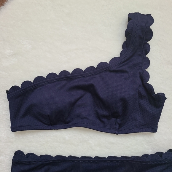 NWT One Shoulder Navy Scalloped Cupshe Bikini - Picture 3 of 7